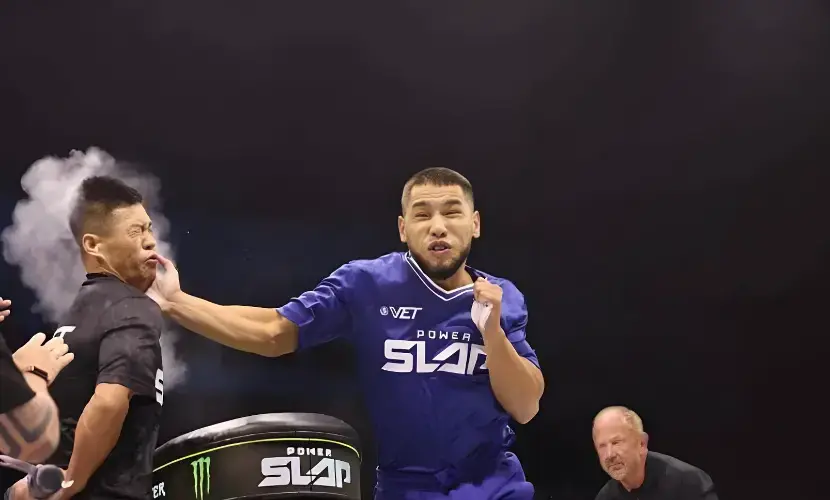 凤凰晚报|“消失”183天,18岁的她,发了3个字