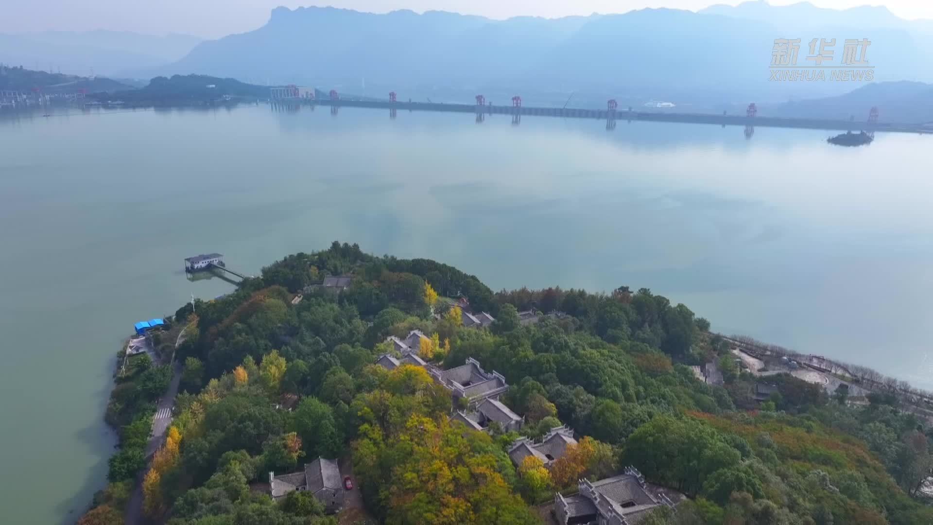 湖北秭归：三峡绣娘赛技艺“指尖经济”促增收