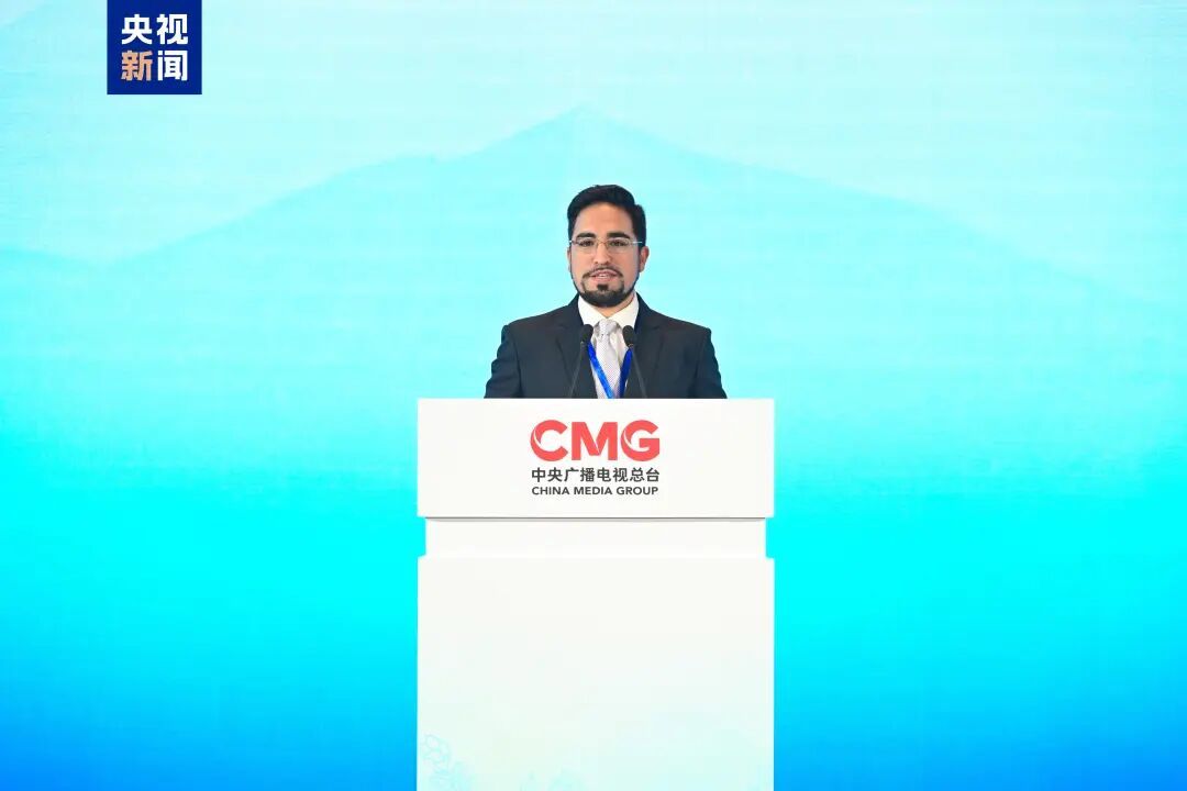 玻利维亚人民广播电视台首席执行官兼总经理帕伦克