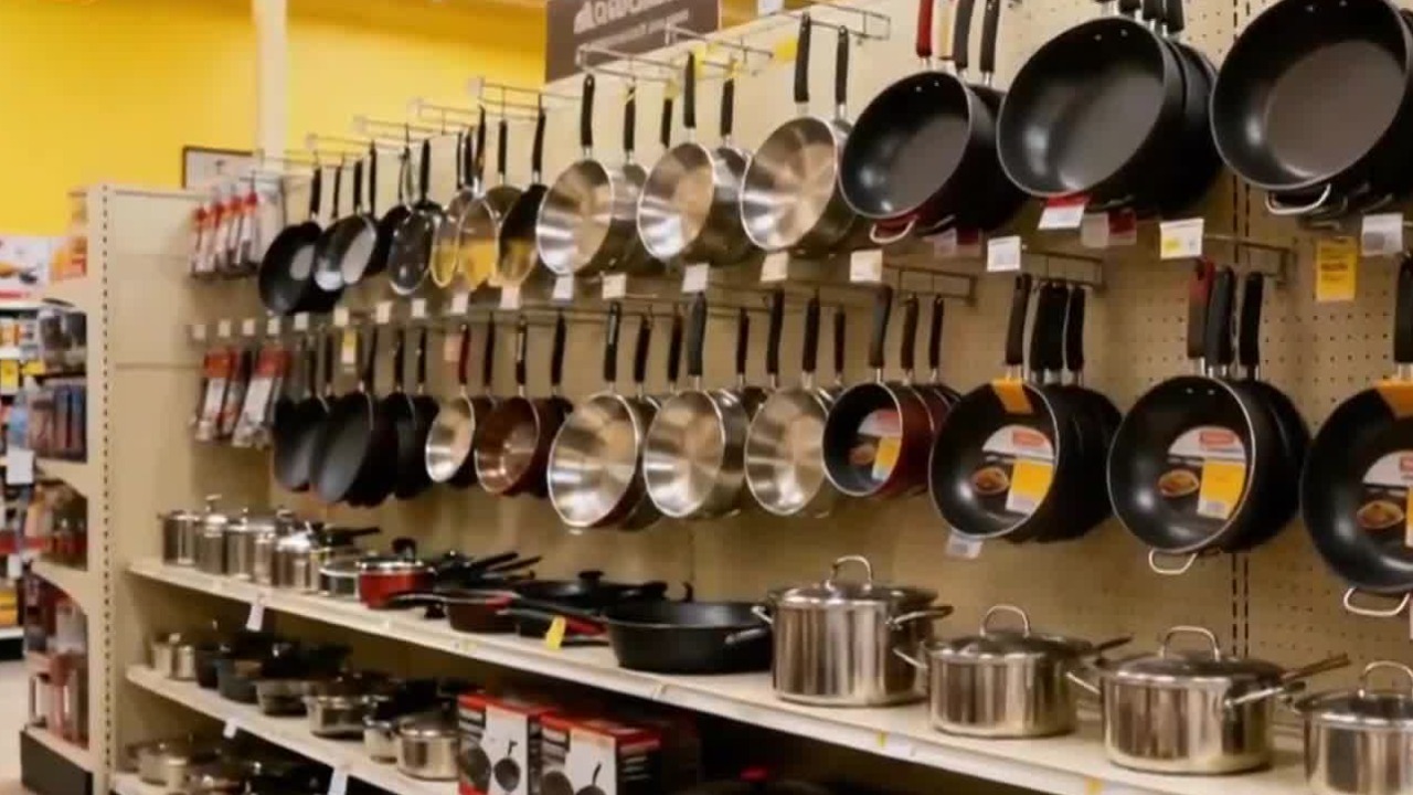 警惕！有划痕的不粘锅能释放9100种有毒化合物，危害大脑健康