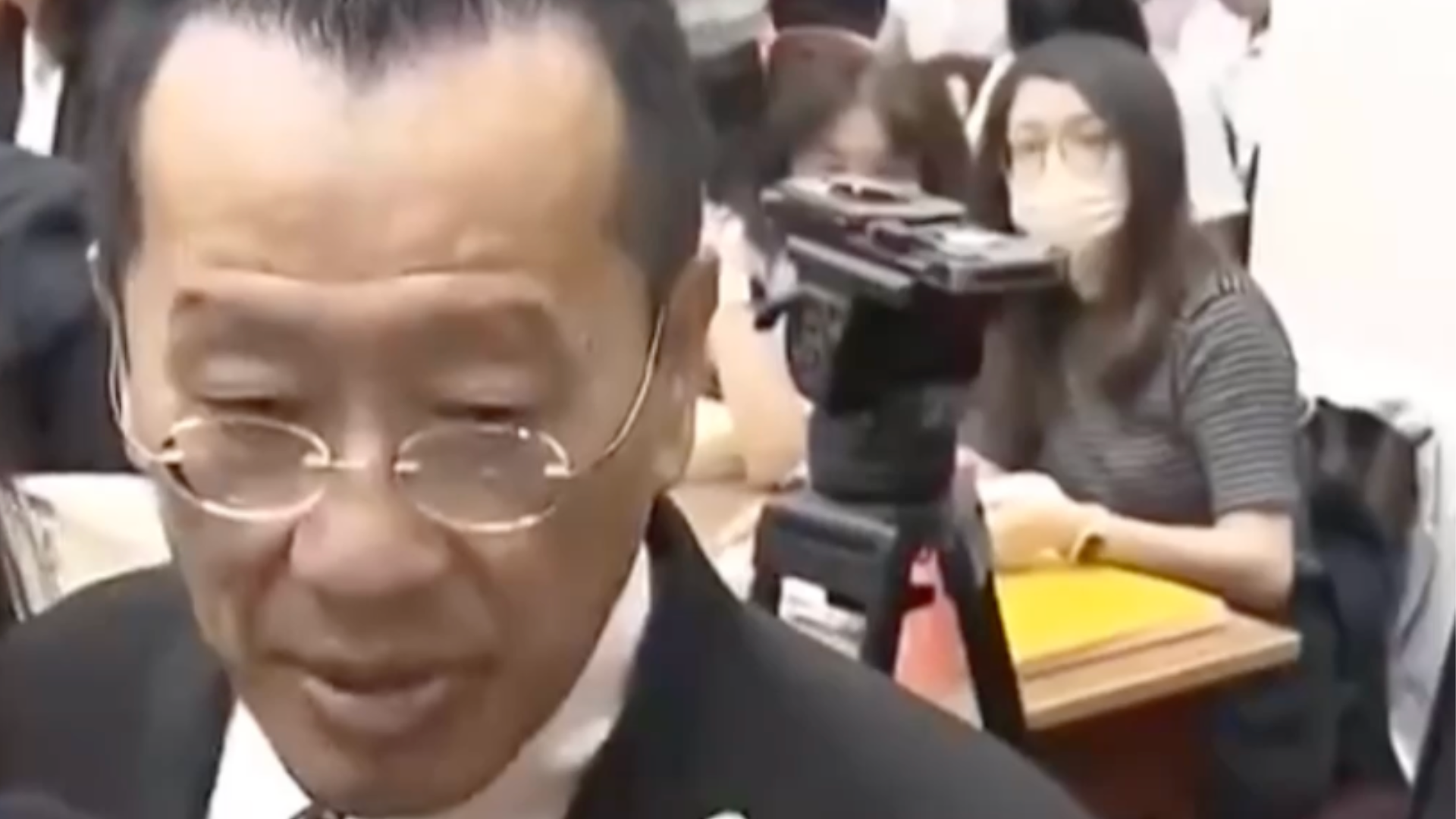 台军报告承认：军购被美坑了，岛内痛批台当局无能