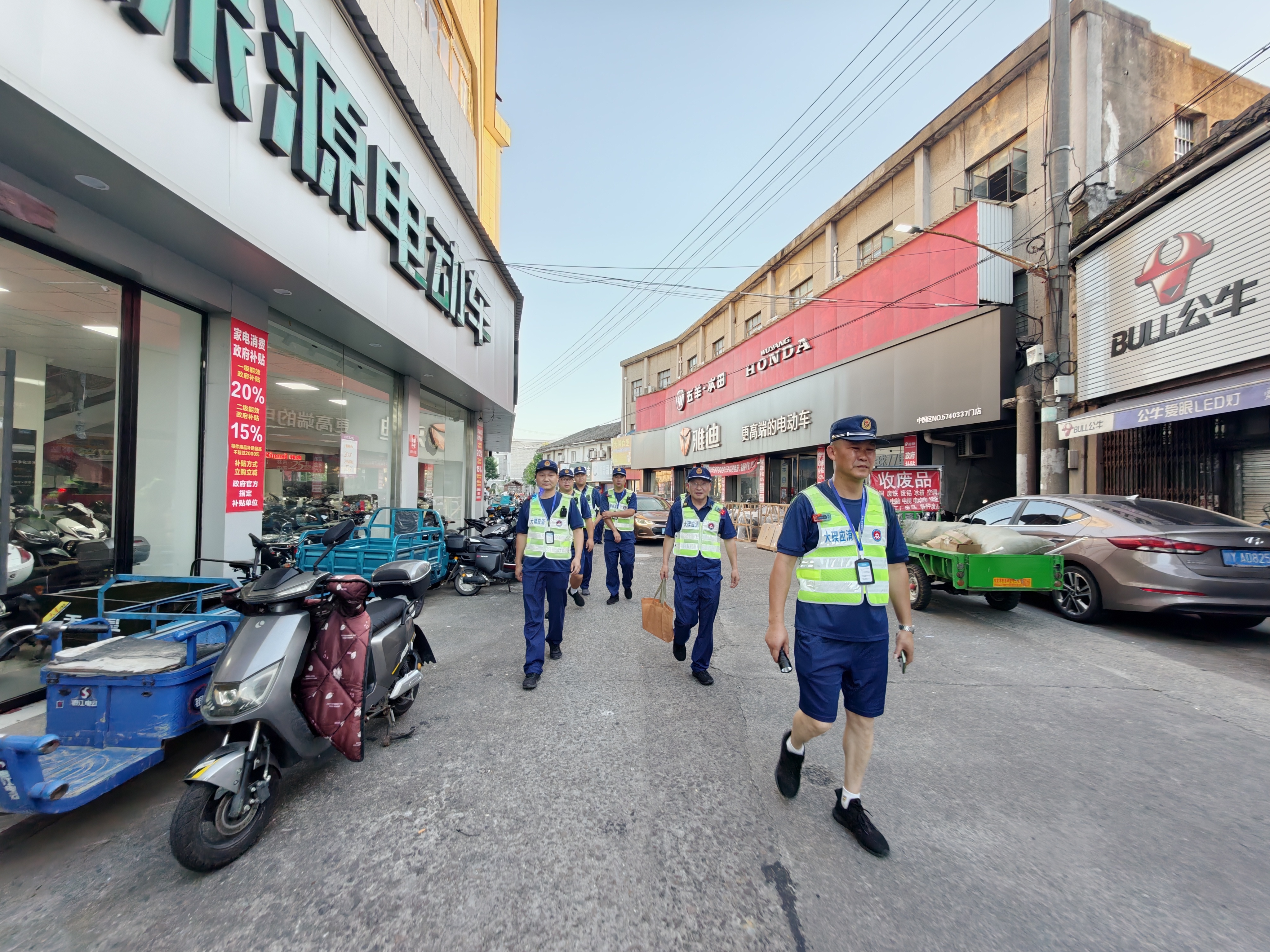 北仑大碶"碶上平安"守护队织就基层治理新"网"凤凰网宁波