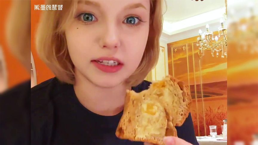 河南小妮回俄罗斯老家，大列巴吃伤了，最爱还得是河南烩面啊…