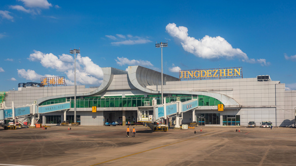 景德镇机场冬春季航线大幅缩减，知情人士：补贴资金没到位