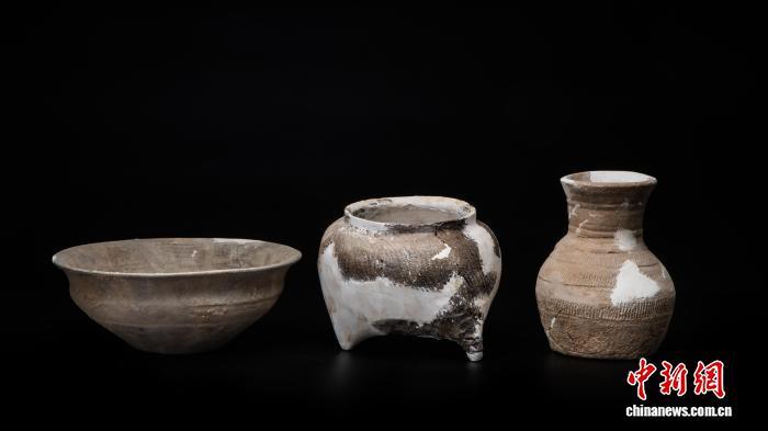 图为西安张家坡墓地出土的文物。　(资料图，陕西省考古研究院供图)