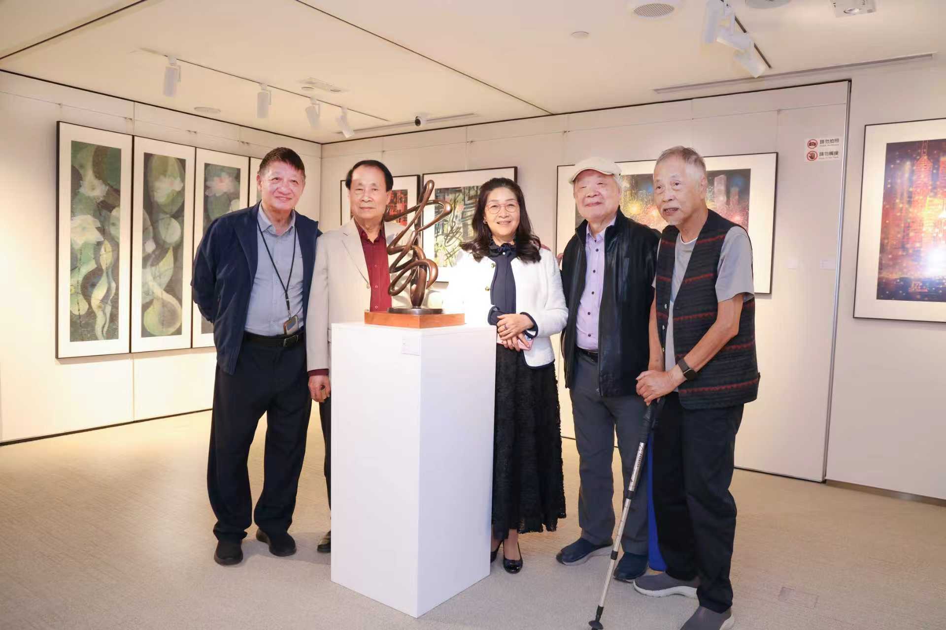 图：“生生不息——朱达诚、黄孝逵、王秋童、沈平特展”现场合影