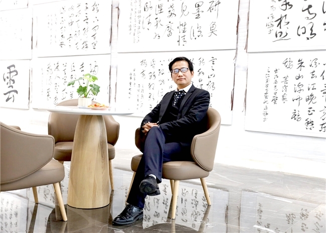 跨界艺术创作者徐晔（刀锋）书法全国巡展首站11月4日在城西硒和云创隆重启幕