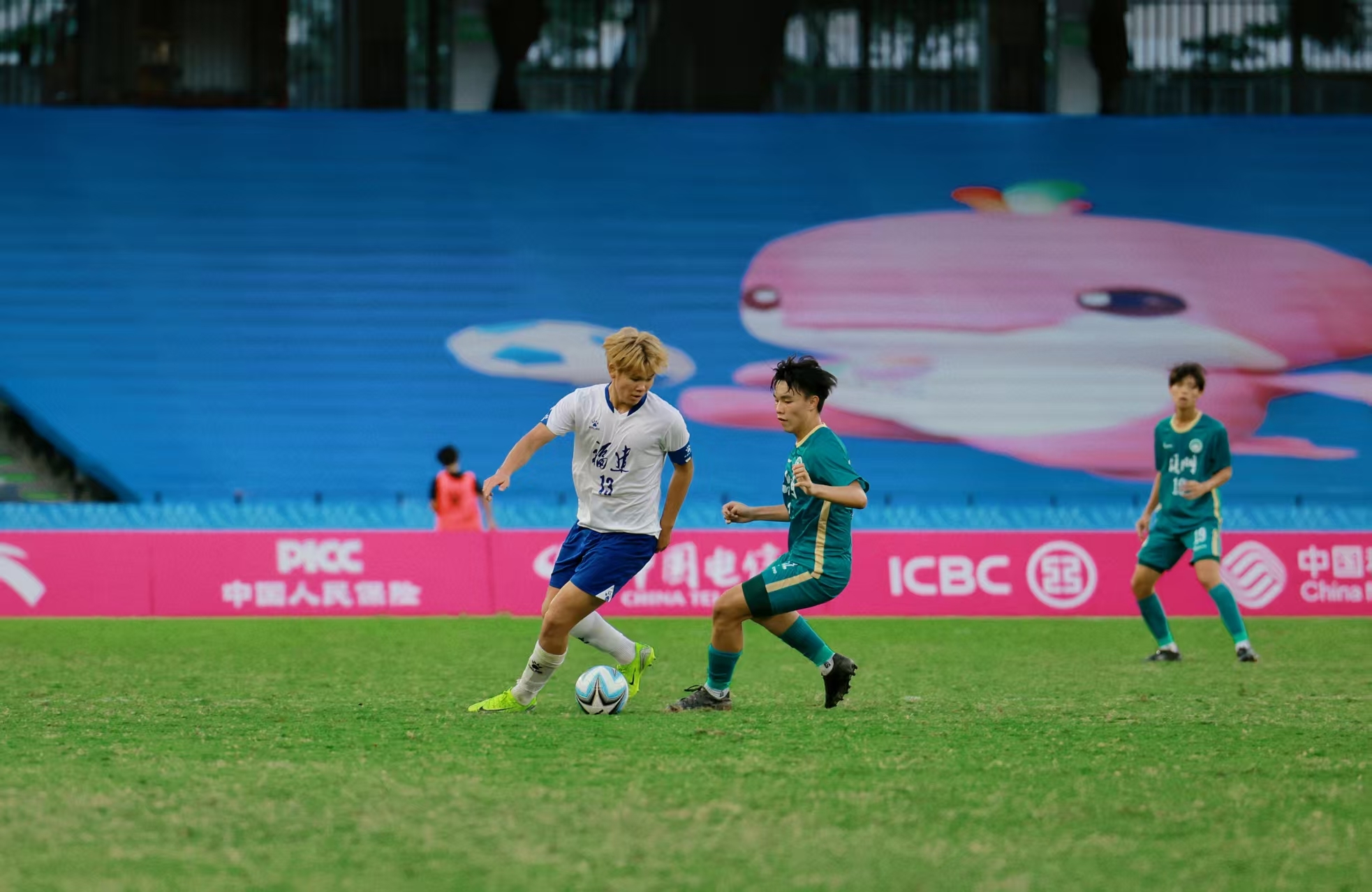 青春风暴强势席卷,十五运会U20男足小组赛落幕