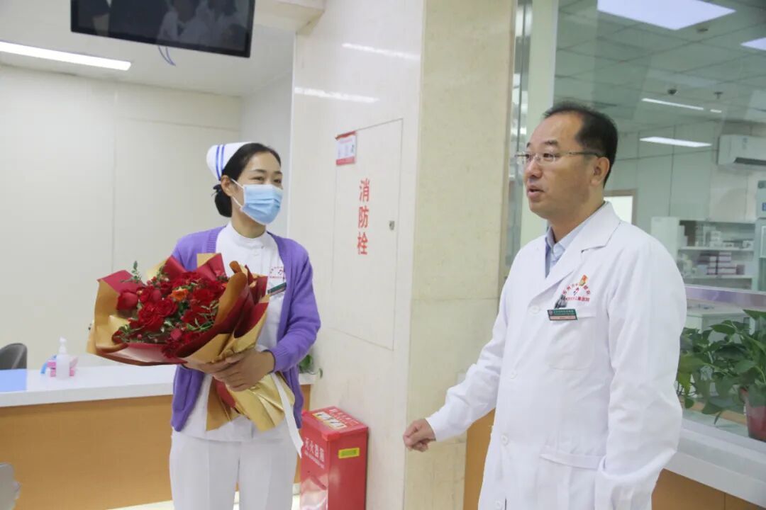 危急时刻显身手！沧州市妇幼保健院护士婚宴施救抢回一条生命