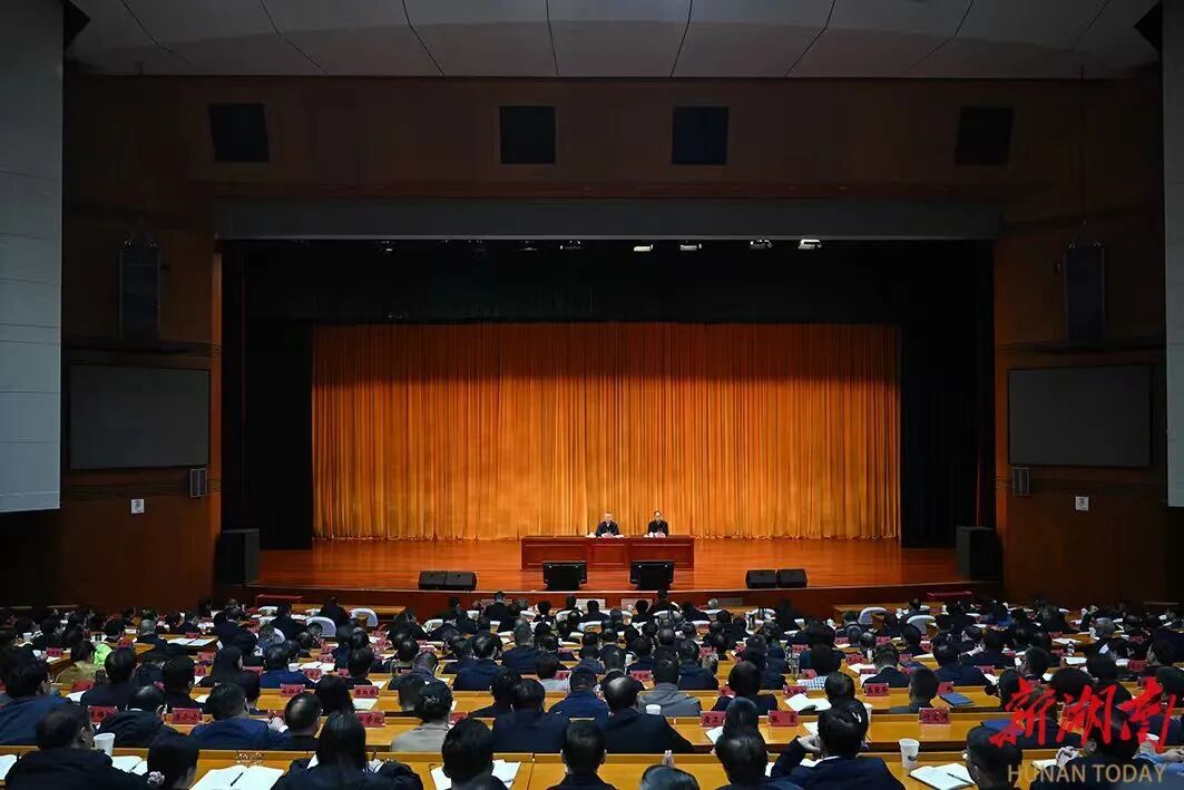 11月4日，湖南省委书记沈晓明作为中央宣讲团成员，在省委党校宣讲。湖南日报全媒体记者 唐俊 摄