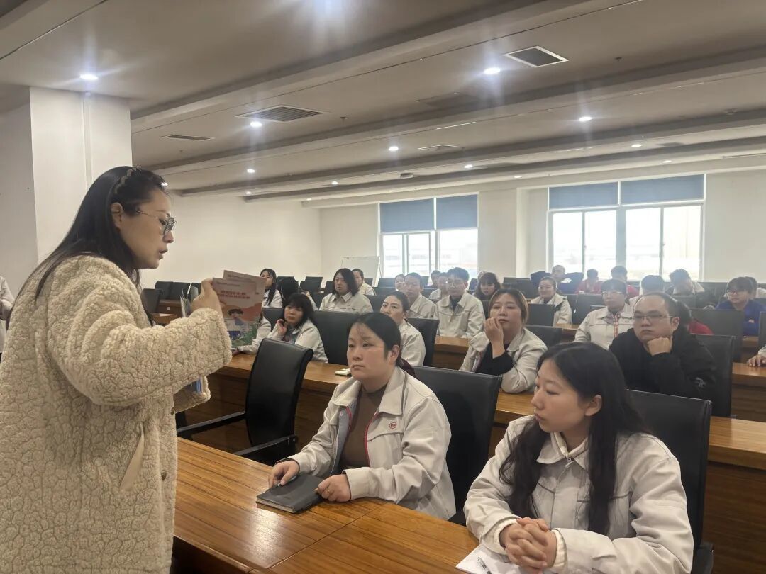 出血热防控进企业宣传