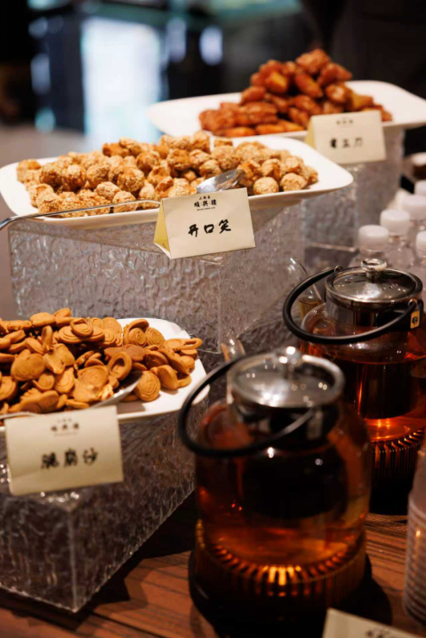 共话青岛老字号传承:顺兴楼的不老传奇与时代新声