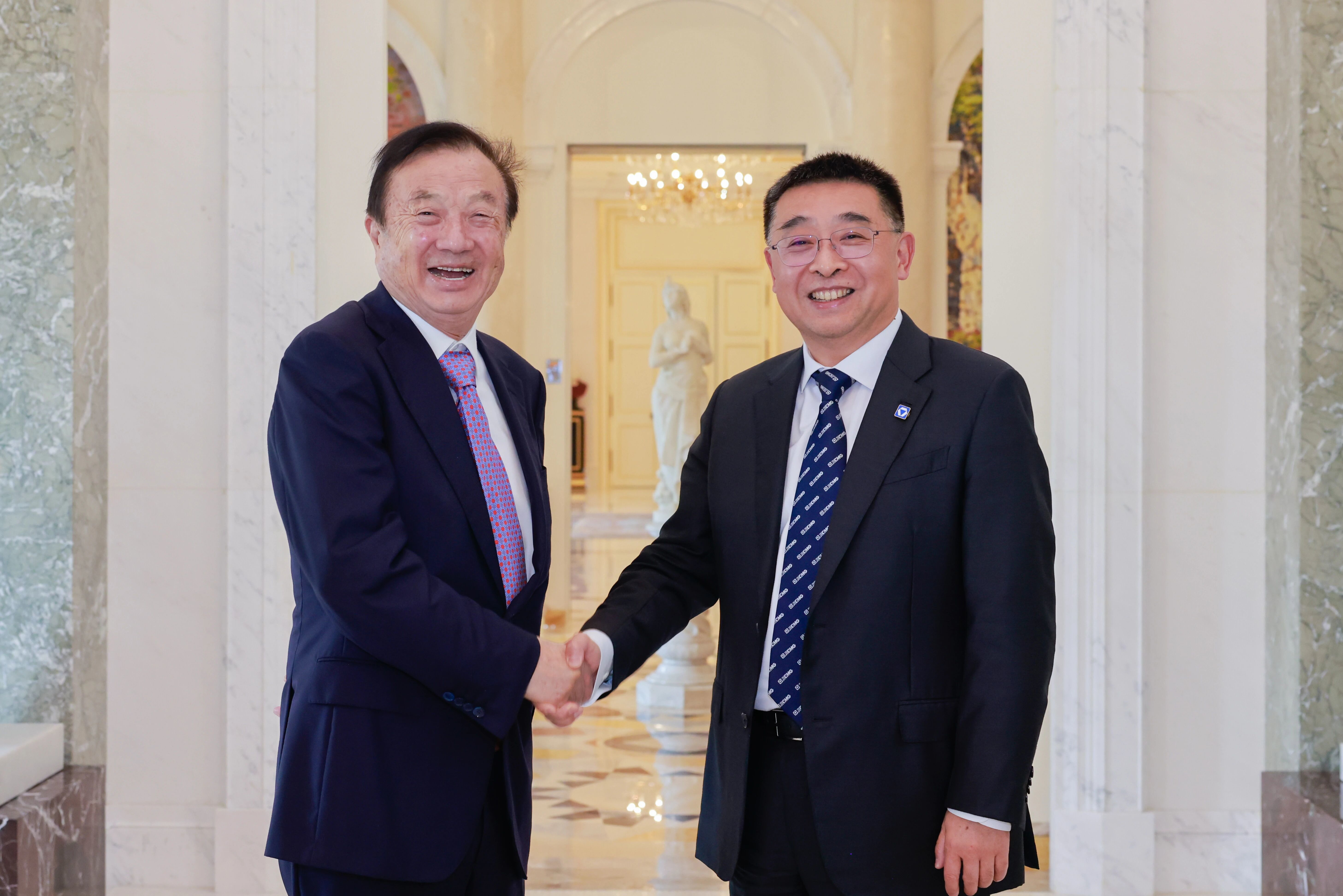 徐工集团、徐工机械董事长、党委书记杨东升带队赴华为总部交流