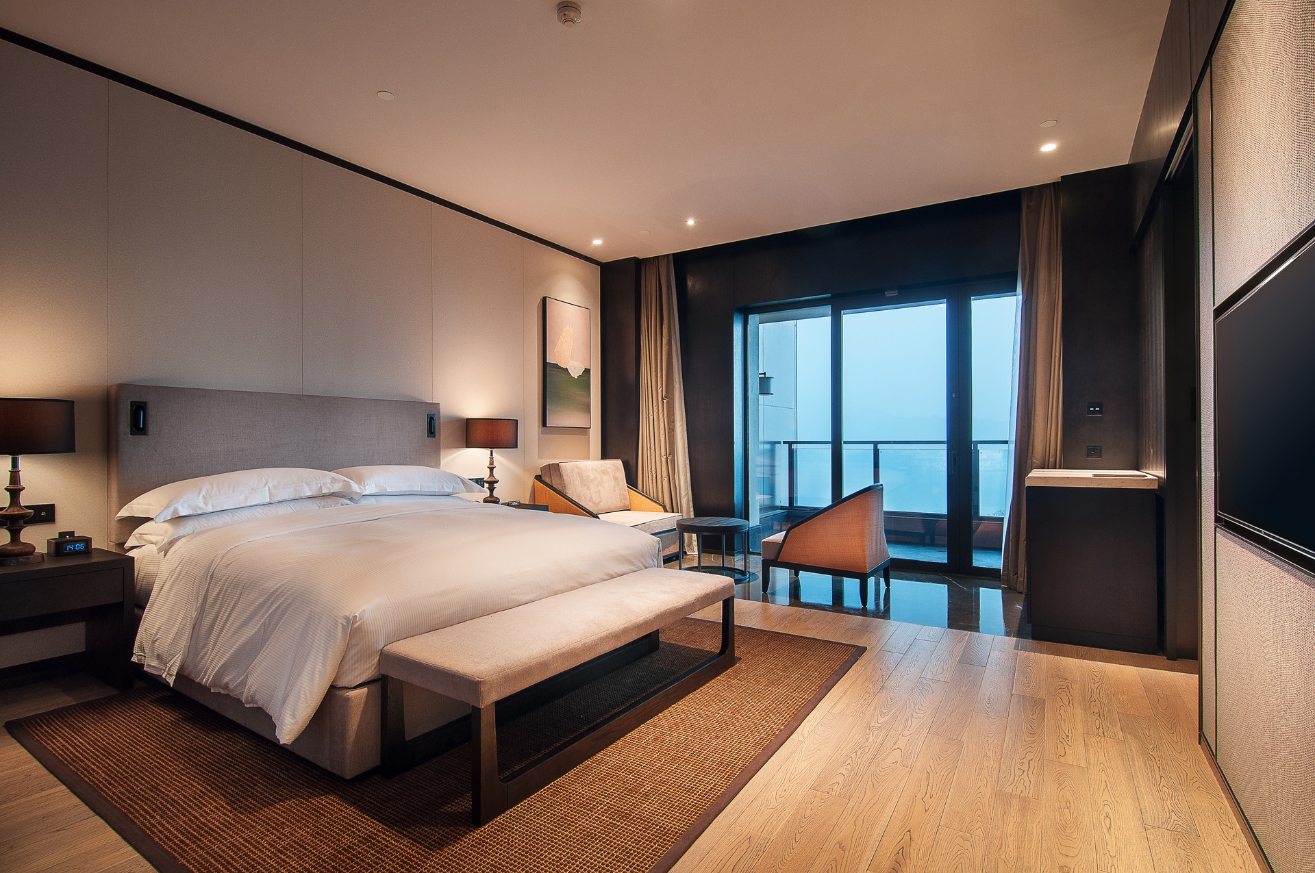 白鹭湖大酒店焕新开业 莱西市绘就文旅发展新蓝图