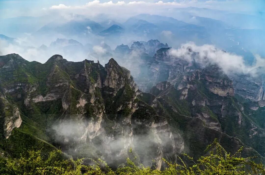 秋季到甘肃看“海” 畅游云端当自在小神仙