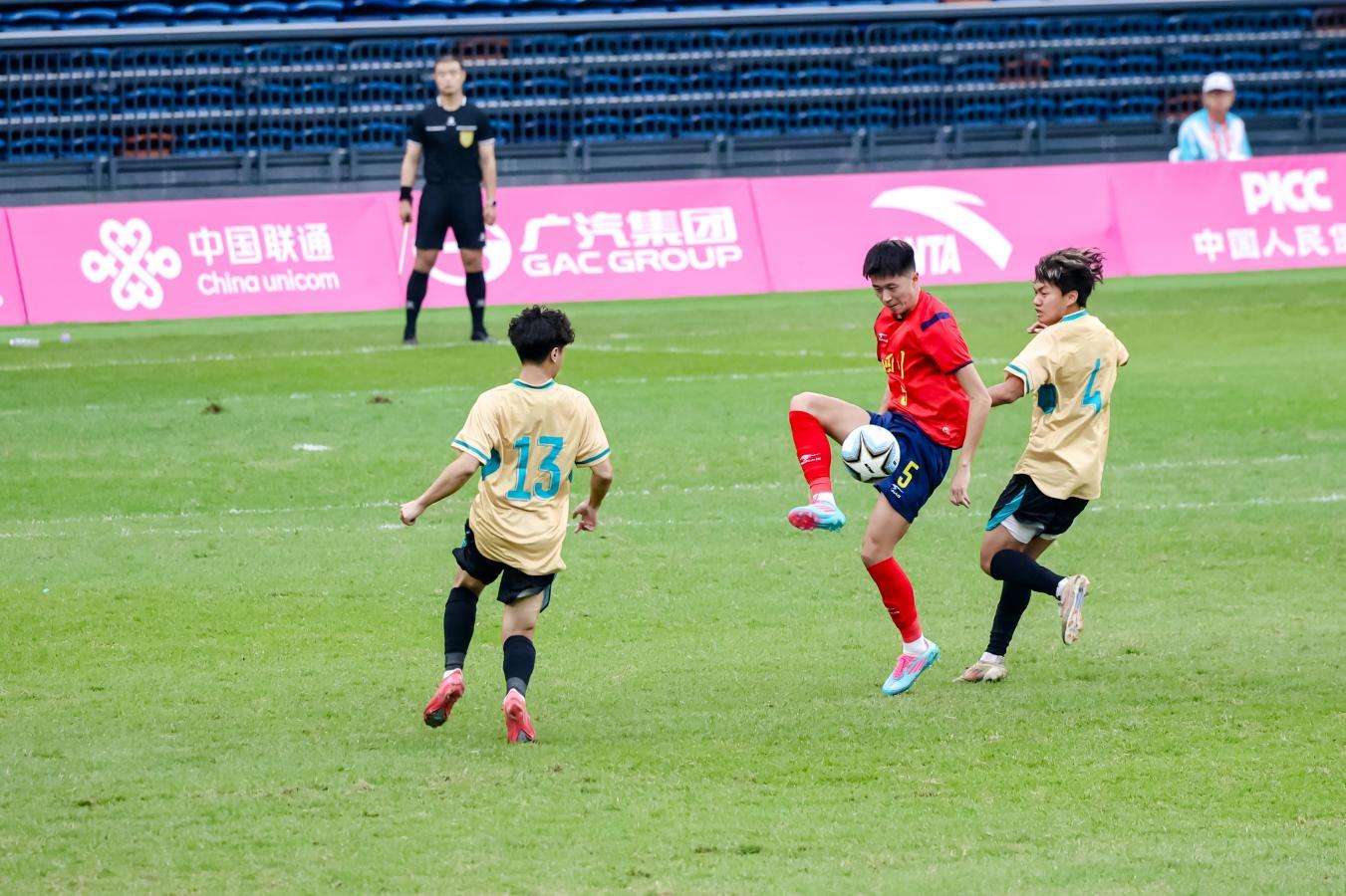 四川队VS澳门队