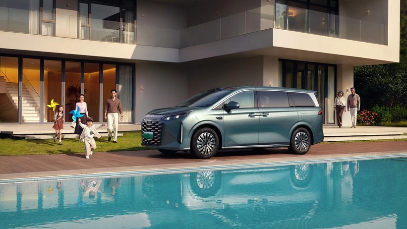 20万内的比亚迪夏：第三排收纳与低油耗重塑MPV性价比