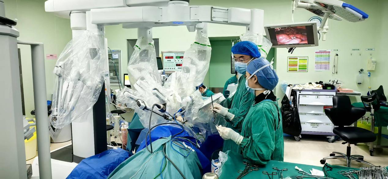 多学科广泛应用,“达芬奇”助推市一医院精准诊疗再攀高