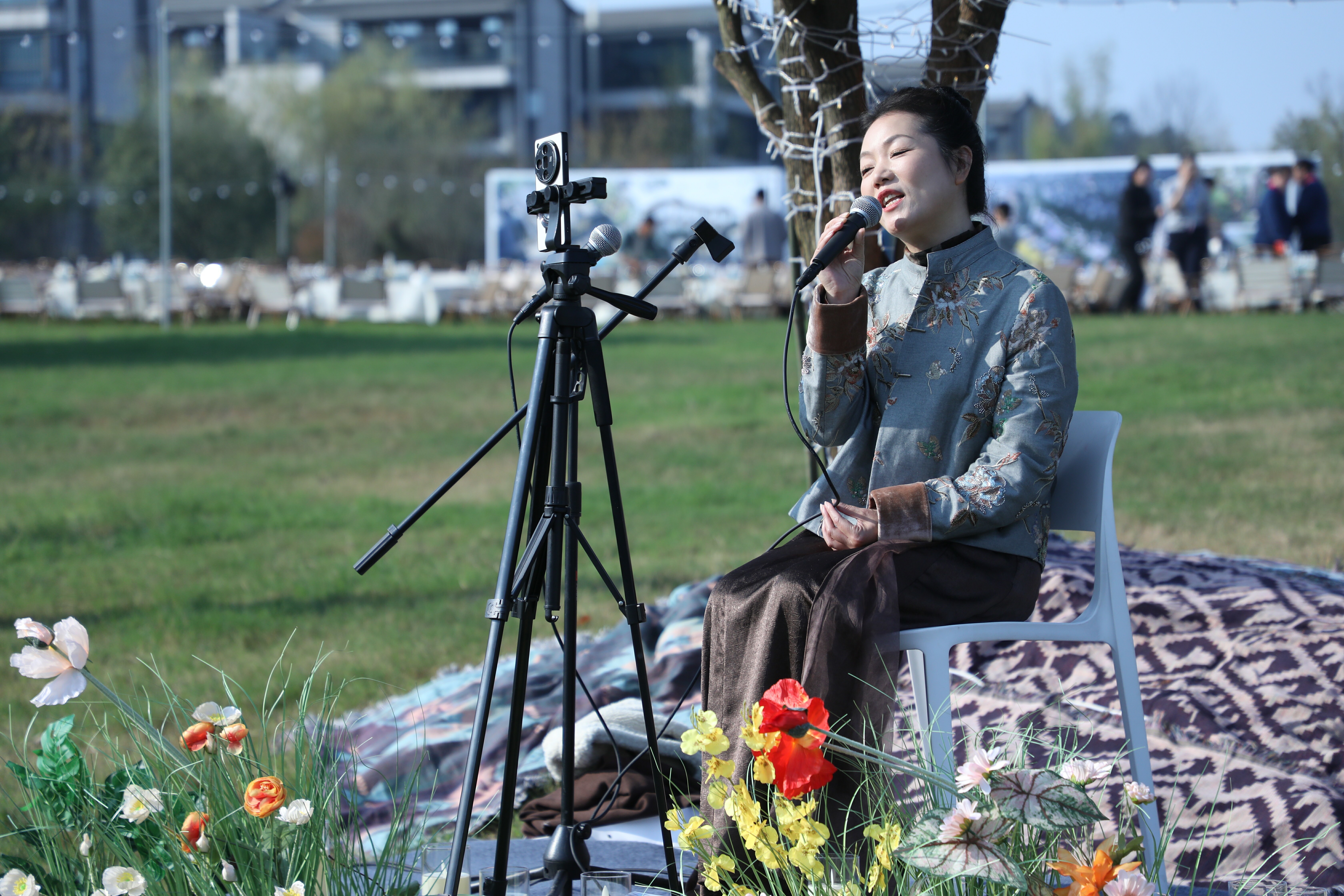 当才艺盛宴遇见治理创新:“麓隐共创之夜”诠释共建共治共享