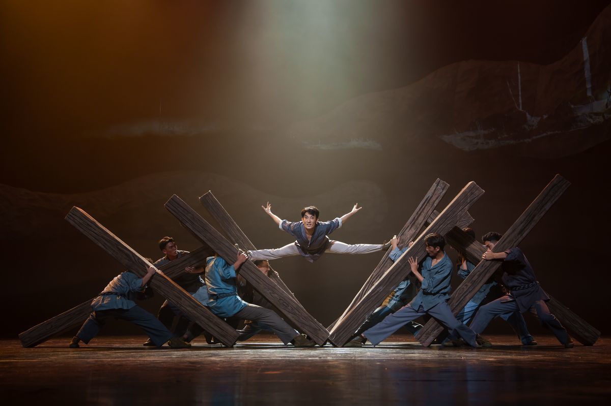 从草原到泉城!《金银滩・金银花开》用舞蹈串联鲁青情谊,共传红色薪火