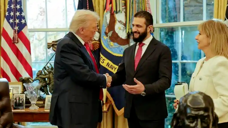 终结叙利亚“外交荒漠”！沙拉白宫破冰之旅，为中东注入重建活力