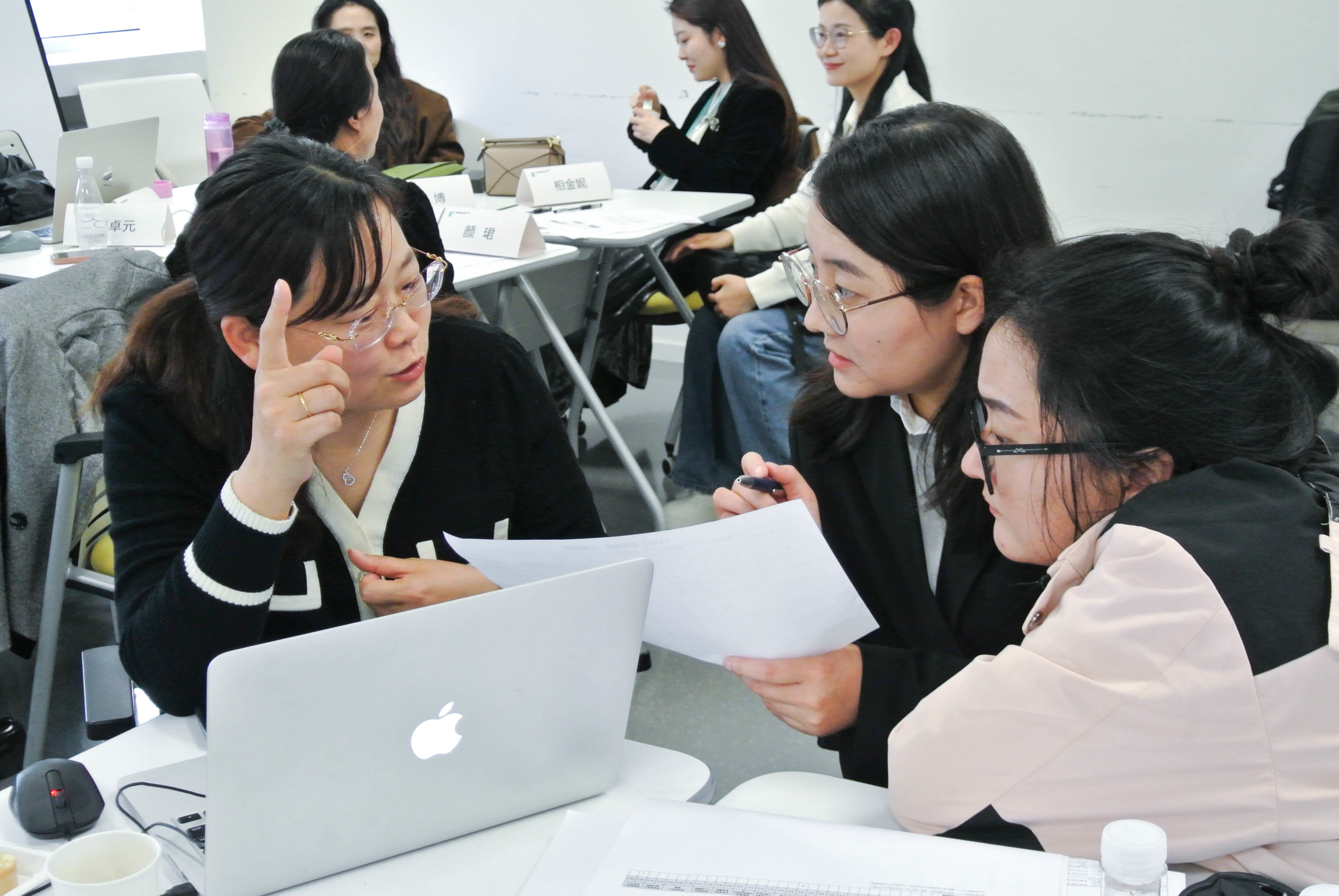 2025第二届全国应用型大学通识写作论坛在欧亚举办 探讨AI时代下写作教与学的新平衡