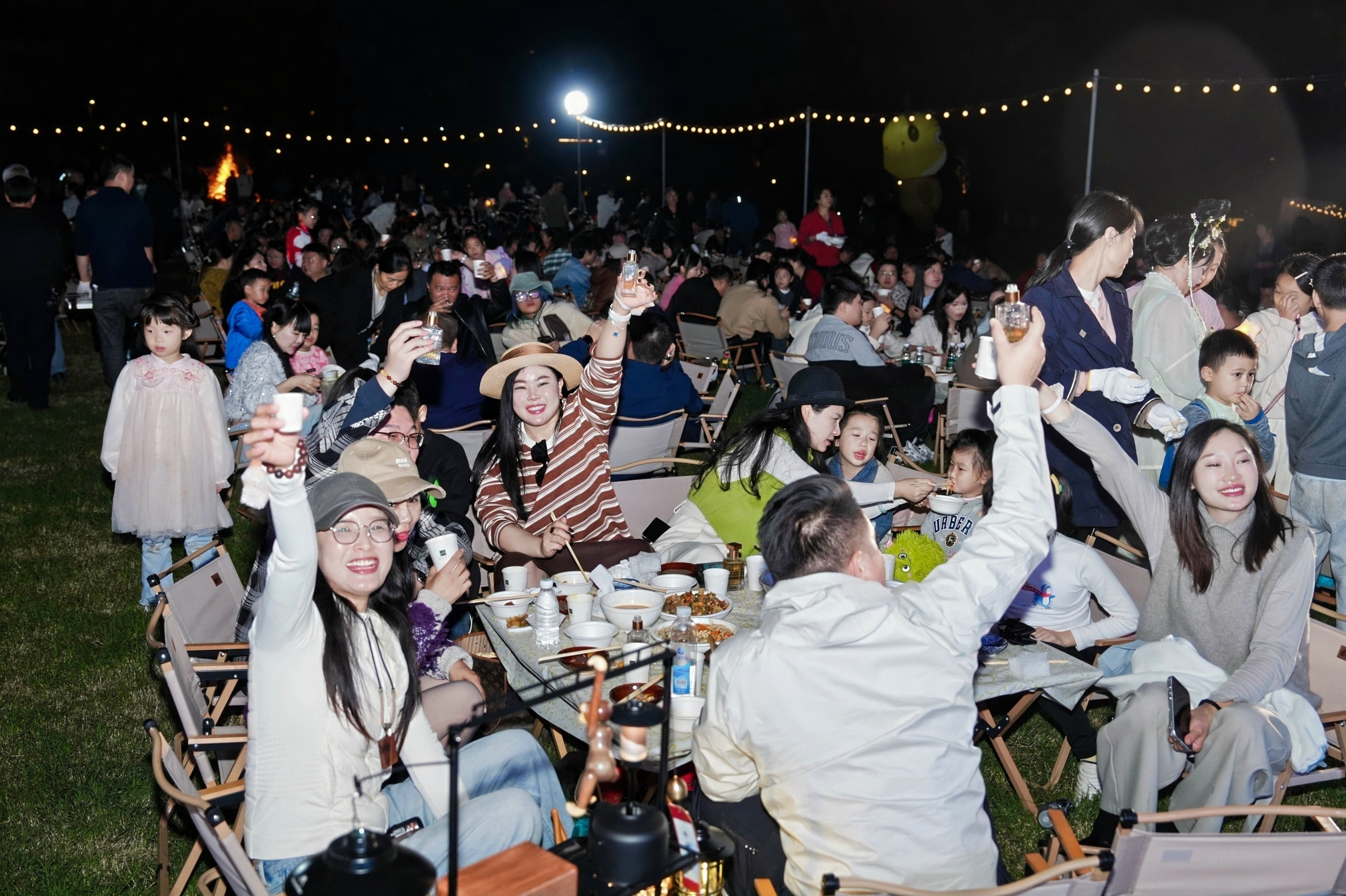 当才艺盛宴遇见治理创新:“麓隐共创之夜”诠释共建共治共享