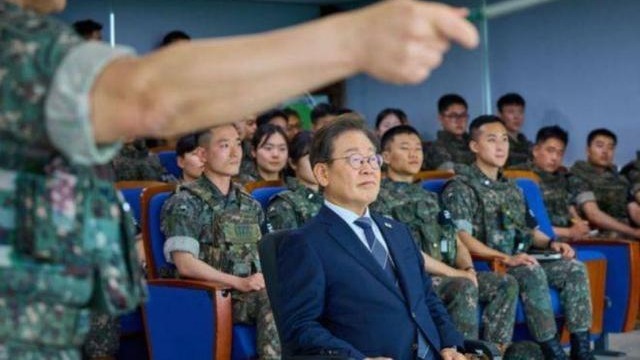 韩政局大洗牌，7名大将被撤，李在明手段很硬，给了中方一个交代