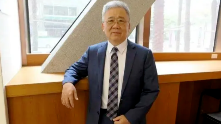 台湾名嘴栗正杰：福建舰理想母港的确是台湾