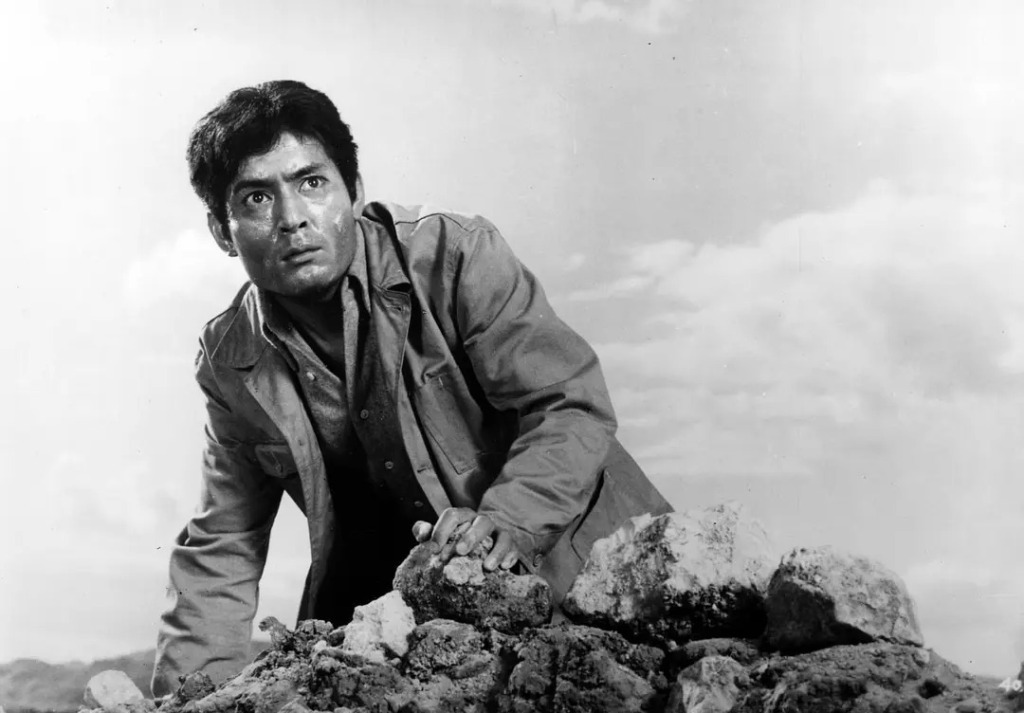 仲代达矢在《人间的条件》中