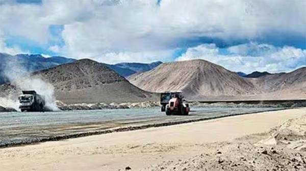 靠近中国边境,印度启用新空军基地