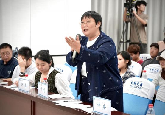 海口经济学院第三届“清朗杯”大学生辩论赛精彩启幕