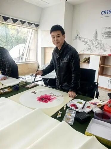 【翰墨写天地,丹青绘梦想】——青岛市书画艺术促进会空军节笔会纪实