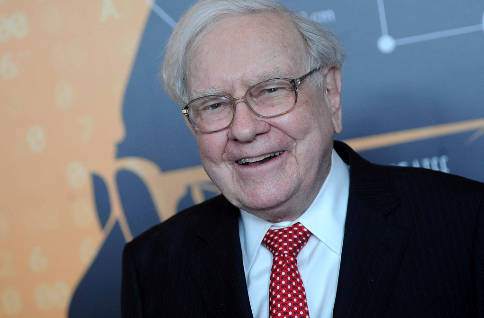 巴菲特谢幕信：已捐出13亿美元股票 感叹活到95岁是幸运