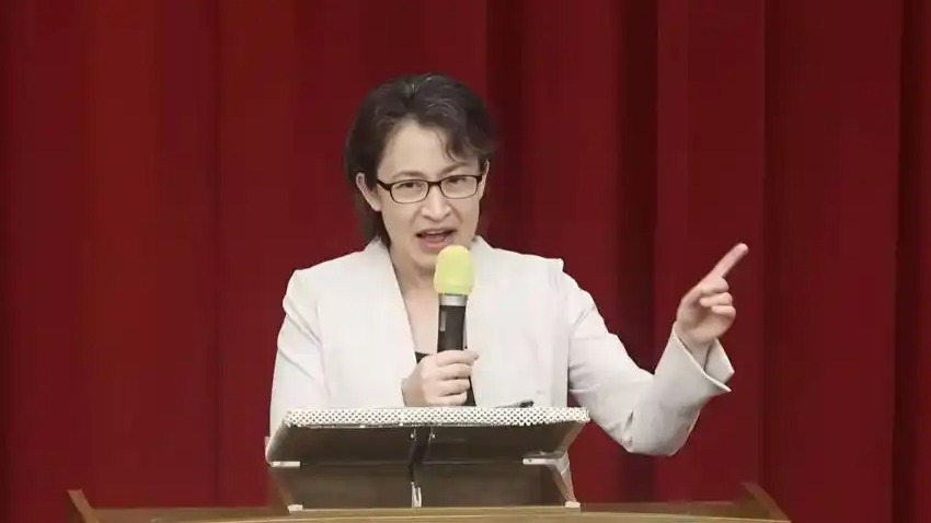 萧美琴跑欧洲议会自嗨无底线，彭文正讽：演了一出戏，吹破牛皮