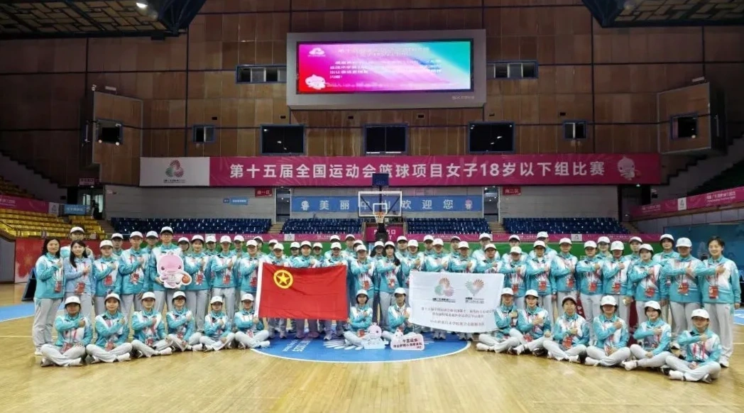 “小海豚”护航全运会篮球赛 志愿微光点亮中山赛场