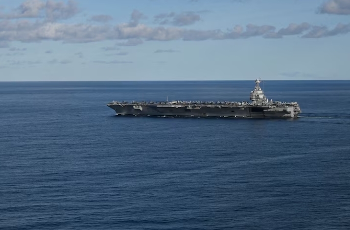 美国最大航母抵达加勒比海,委内瑞拉宣布大规模军事动员