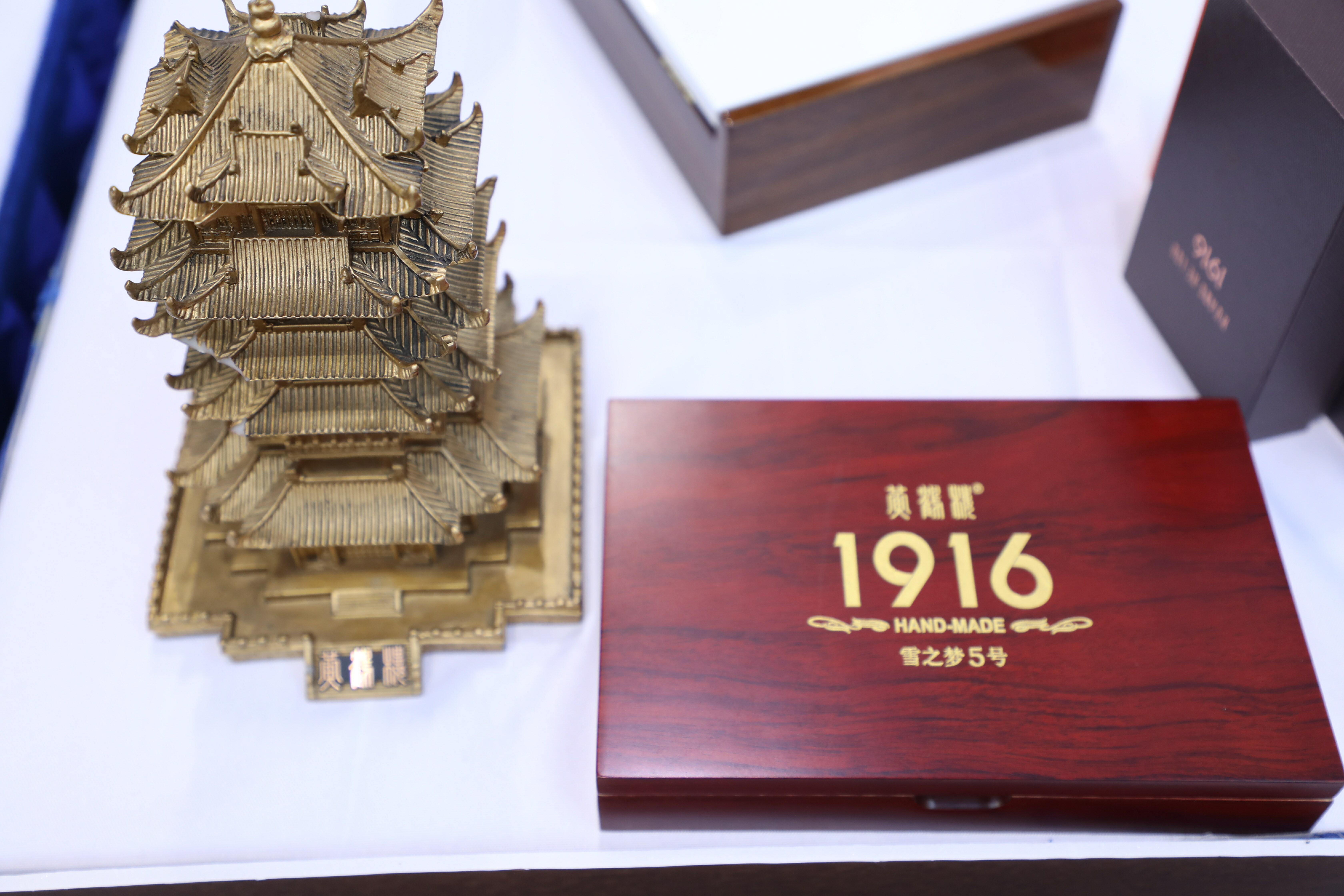 2025长沙国际威士忌节启幕 世界烧威士忌携百大品牌亮相坡子街