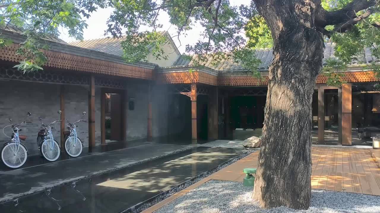 北京前门7万多一晚的酒店，早餐423元一位，值不值？