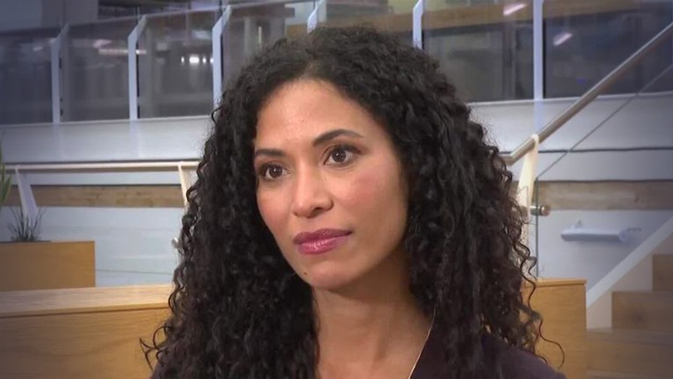 新公开2万份文件！爱泼斯坦案受害者：我们离真相还有很远