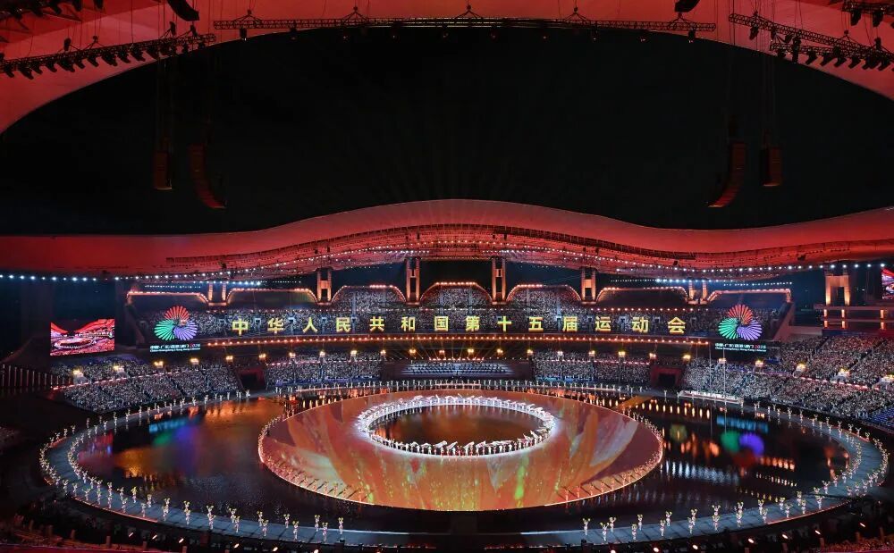 广东奥林匹克体育中心内景 新华社记者 李鑫 摄