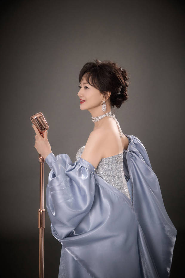 赵雅芝简直就是“不老女神”！