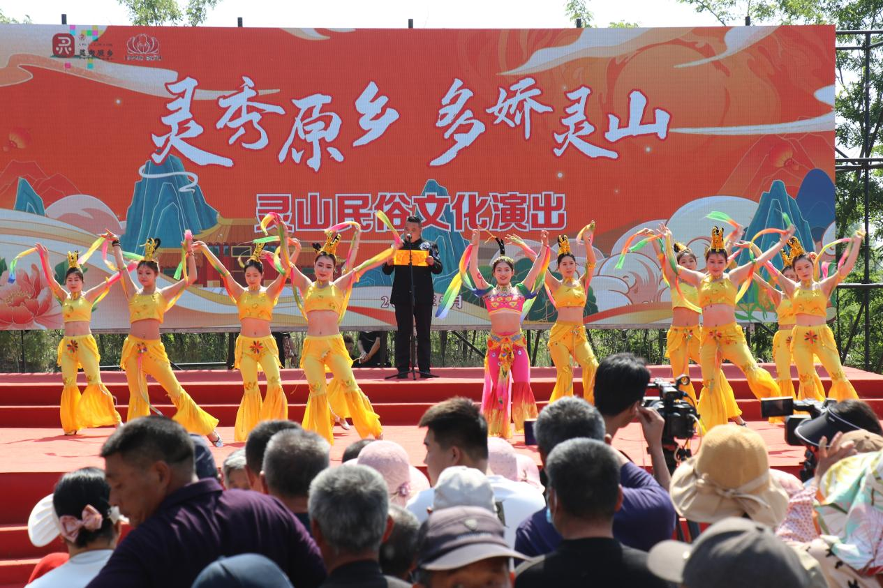 青岛即墨： 灵山街道“文艺赋美”绘就乡村振兴新图景