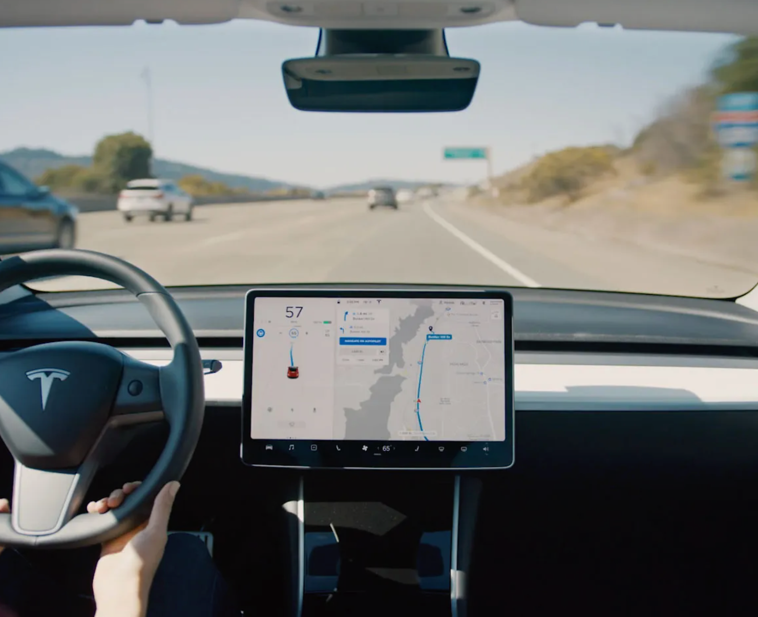 回应对手,特斯拉发布FSD安全报告:事故率远低于美国平均水平