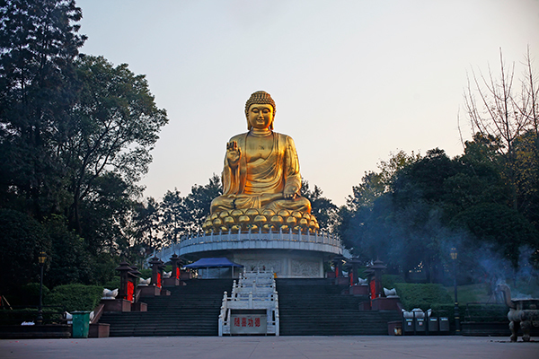 北川深山硝客传：从“野娃”到袍哥，一块血馍馍撑起的乱世人生