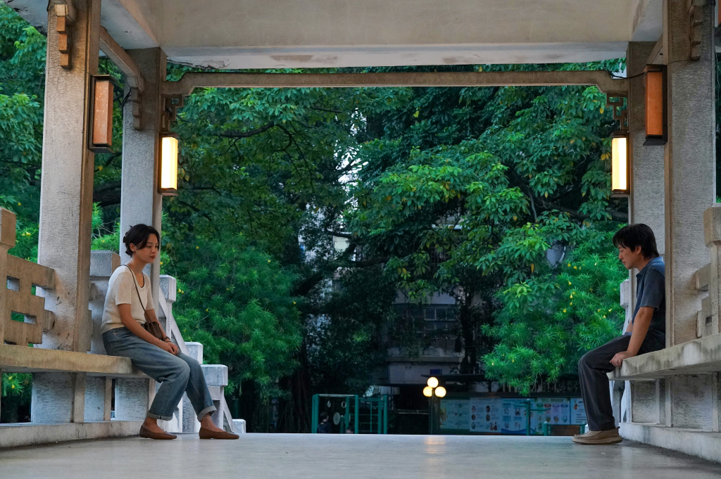 辛芷蕾饰演曾美云,张颂文饰演吴葆树