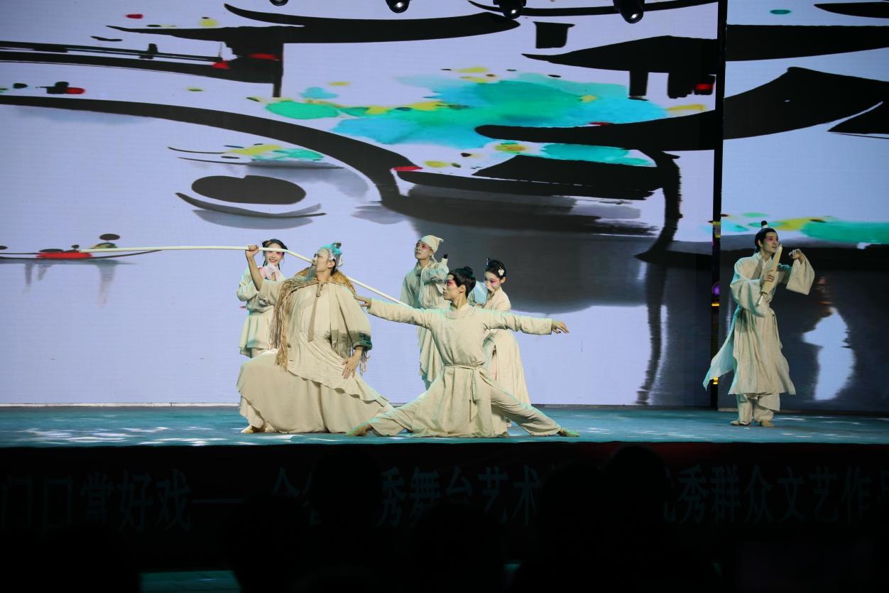 (舞蹈《入画》)