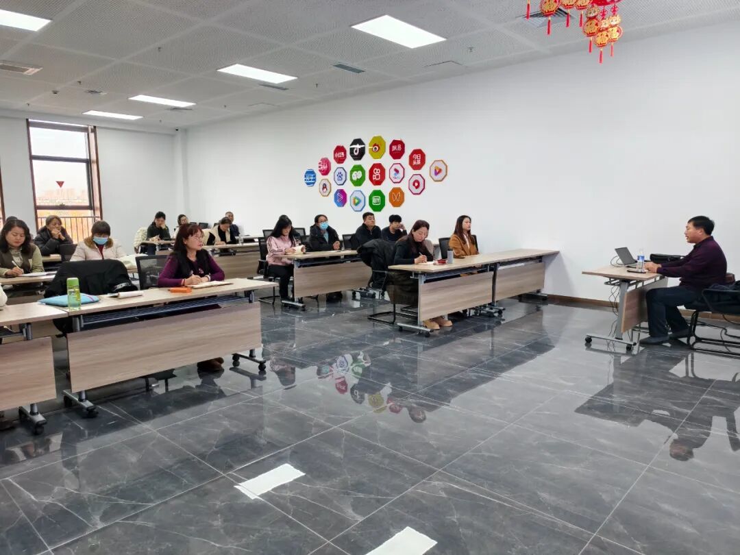 河北沧州:田雨潇教授学术讲座走进工人文化宫