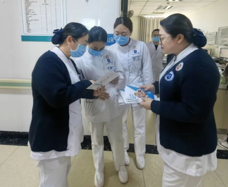 沧州中西医结合医院开展世界压疮预防日宣传活动