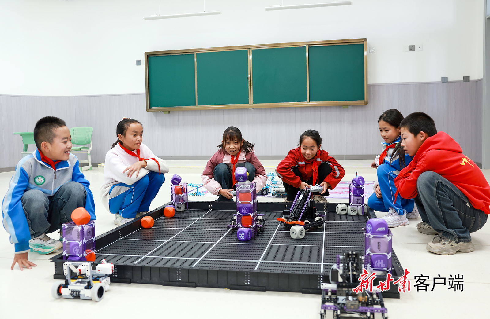 甘肃金塔童趣点亮校园